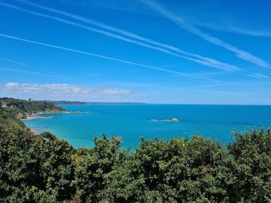 Chaumiere Cotiere: Plage A 500M,A Deux Pas Du Gr34 Plérin Extérieur photo